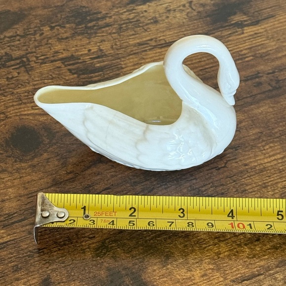 Vintage Belleek Swan Creamer Parian China Figurine 4th Mark 1940s Irish Pottery - Picture 9 of 9